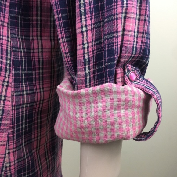 🌸 Bit & Bridle Small pink plaid snap button up - Picture 7 of 8
